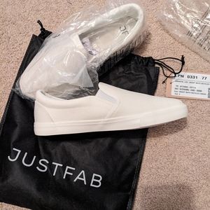 Brand New JustFab White Canvas Sneakers Size 9
